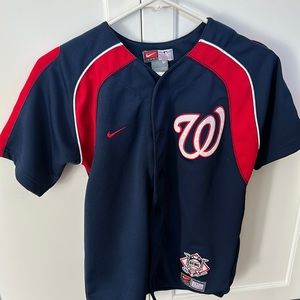 Kids Washington Nationals Jersey, size M